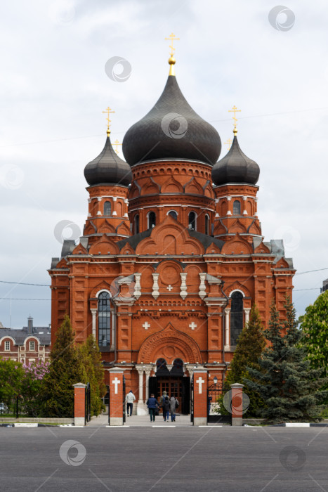 Скачать Тула, Россия - мая 12, 2024- Успенский кафедральный собор фотосток Ozero