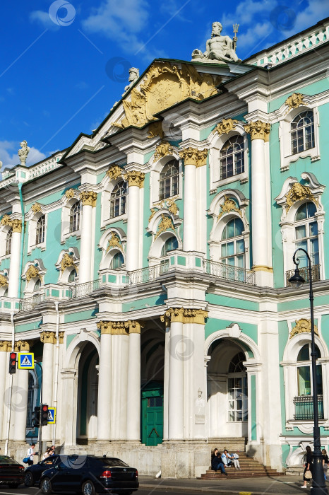 Скачать Зимний дворец. Главный императорский дворец России. фотосток Ozero