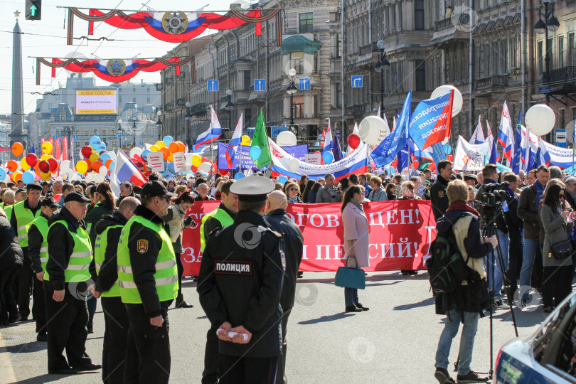 Скачать Полиция обеспечивает порядок. фотосток Ozero