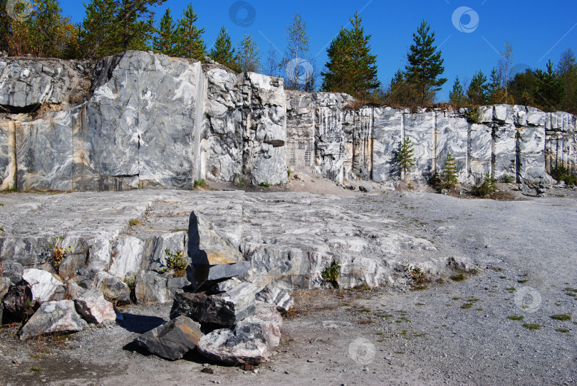 Скачать Горный парк Рускеала. Мраморная каменоломня фотосток Ozero