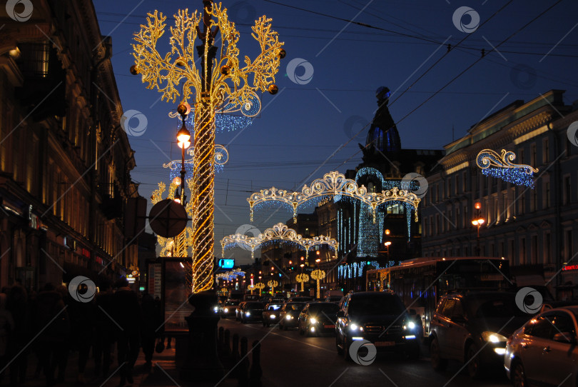 Скачать Новогодний Невский проспект фотосток Ozero