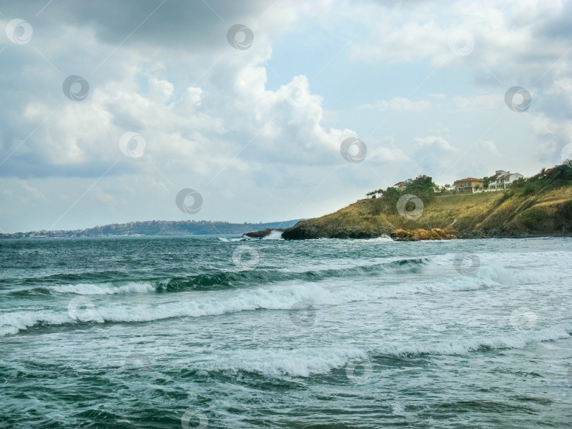 Скачать вид на море во время шторма фотосток Ozero