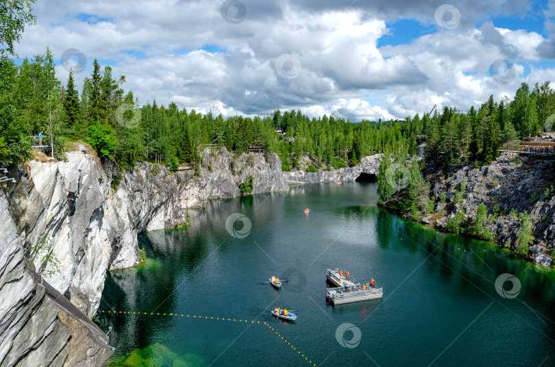 Скачать Мраморный карьер в Карелии. фотосток Ozero