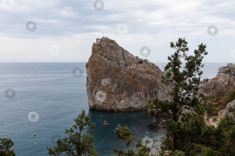 Скачать Скала Дива фотосток Ozero