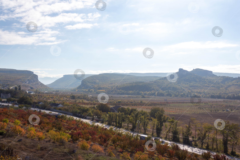 Скачать Горы и долина фотосток Ozero