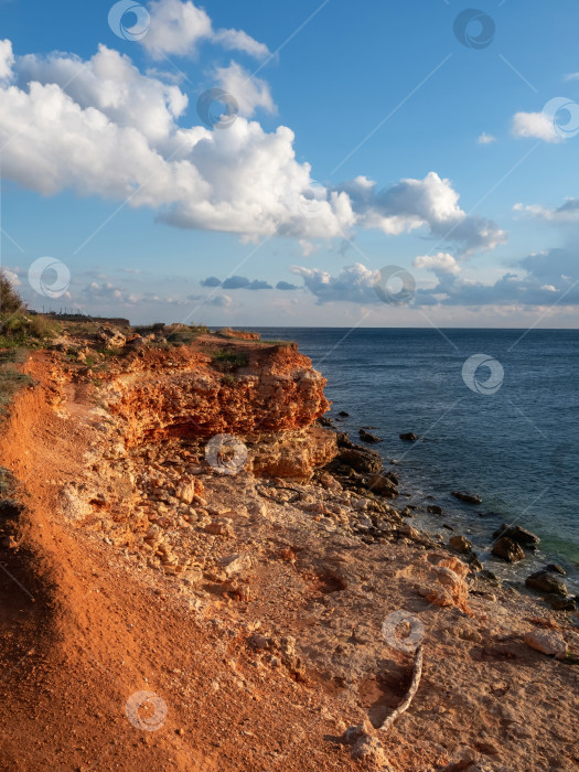 Скачать Мыс на западе Крымского полуострова. фотосток Ozero