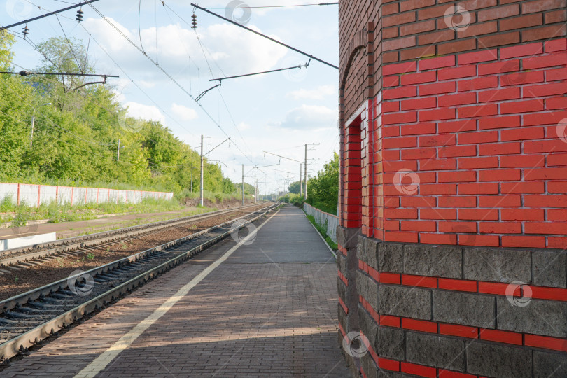 Скачать железнодорожная пассажирская станция фотосток Ozero