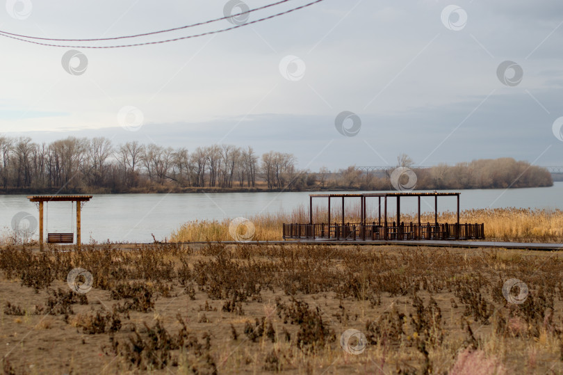 Скачать Набережная реки Иртыш, зона отдыха фотосток Ozero