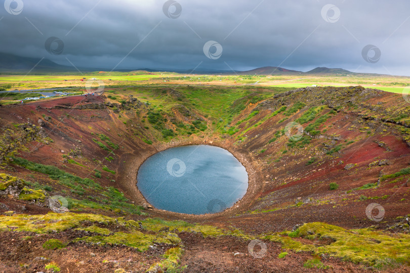 Скачать Кратер вулкана Керит в Исландии фотосток Ozero