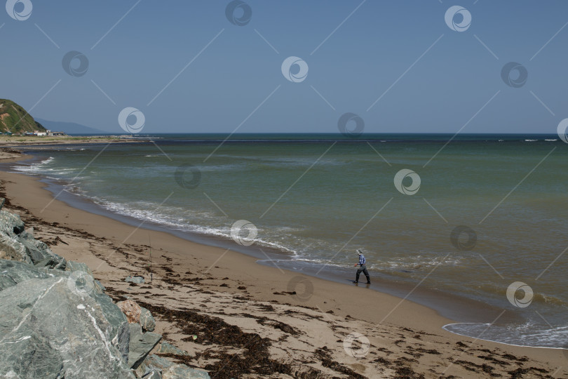 Скачать Побережье Мордвиновского залива Охотского моря фотосток Ozero