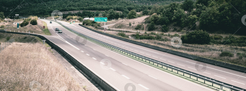 Скачать Шоссе через Францию в летнее время фотосток Ozero