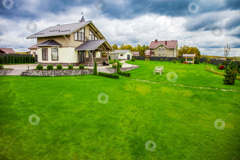 Скачать Роскошный загородный дом фотосток Ozero