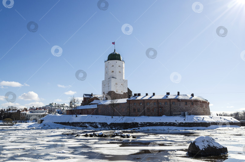 Скачать Выборгский замок фотосток Ozero