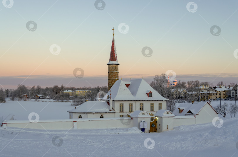 Скачать Монастырский дворец в Гатчине. фотосток Ozero