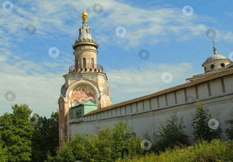 Скачать Башня со свечами. фотосток Ozero