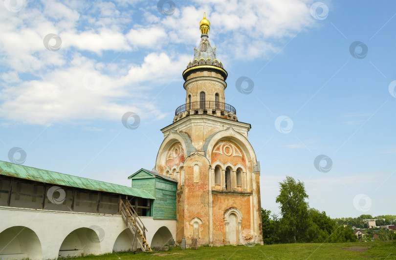 Скачать Башня со свечами. фотосток Ozero