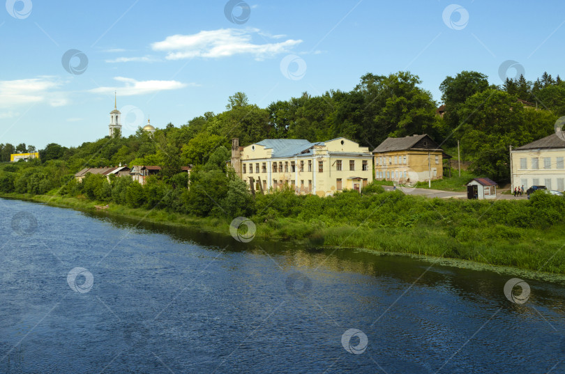 Скачать Вид на живописный город Торжок  фотосток Ozero