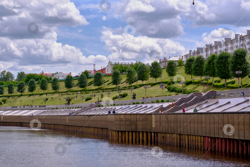 Скачать Городской пейзаж Тюмени, Россия. фотосток Ozero