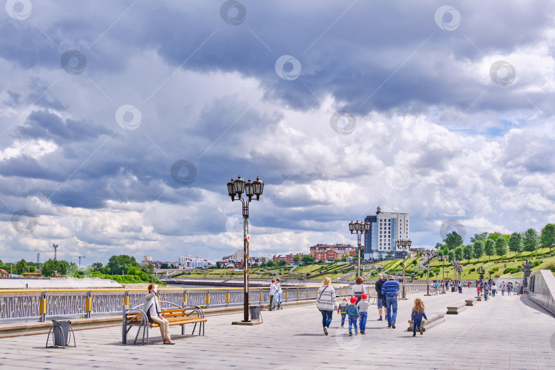 Скачать Городской пейзаж Тюмени, Россия. фотосток Ozero