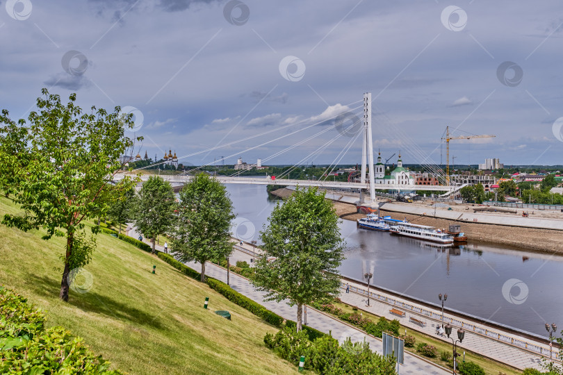 Скачать Городской пейзаж Тюмени, Россия. фотосток Ozero