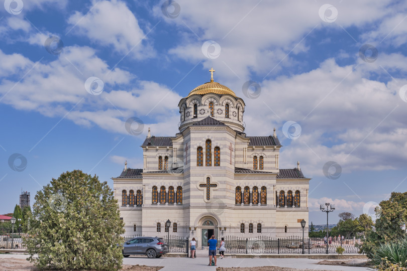 Скачать Русский православный Свято-Владимирский собор, Херсонес Таврический, Севастополь, Крымский полуостров. фотосток Ozero