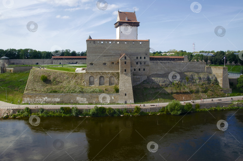 Скачать Вид с башни-колодца Иваногородской крепости, фотосток Ozero