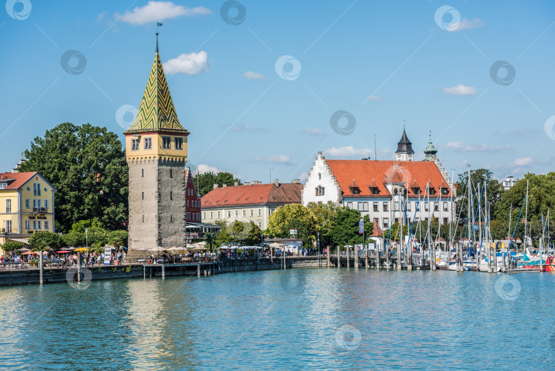 Скачать Вид на город Линдау, Бодензее, Германия фотосток Ozero