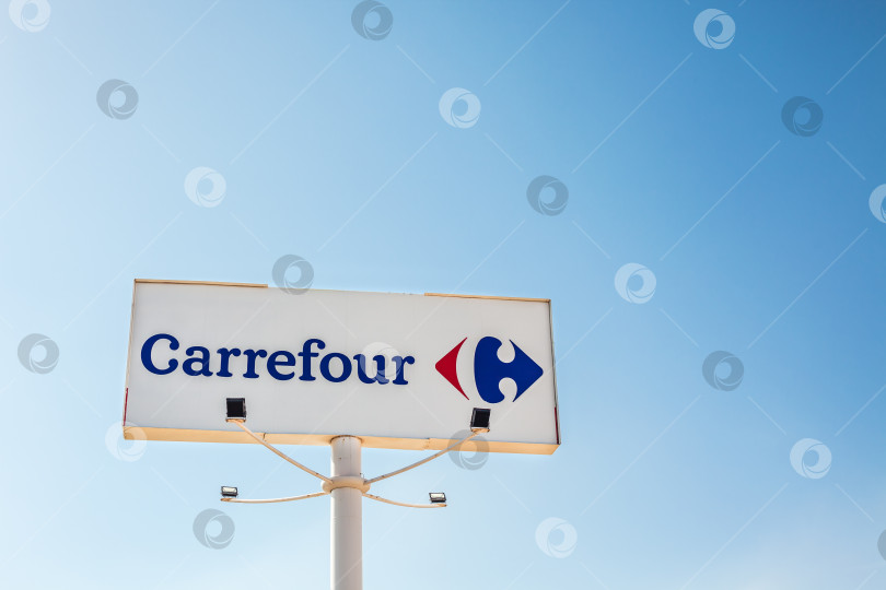 Скачать Логотип сети супермаркетов Carrefour фотосток Ozero
