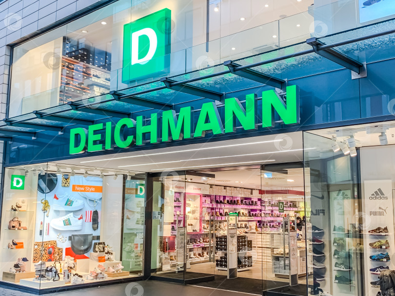 Скачать Логотип бренда розничных магазинов обуви Deichmann фотосток Ozero