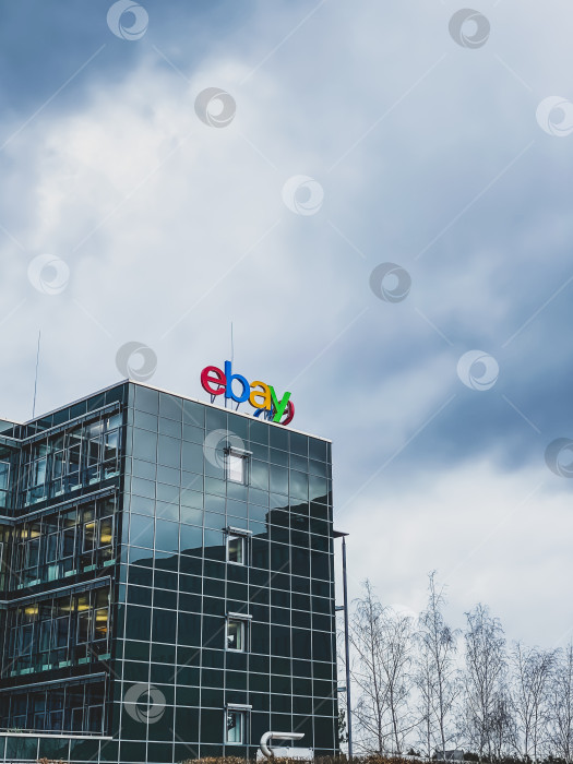 Скачать eBay, логотип американской корпорации электронной коммерции фотосток Ozero
