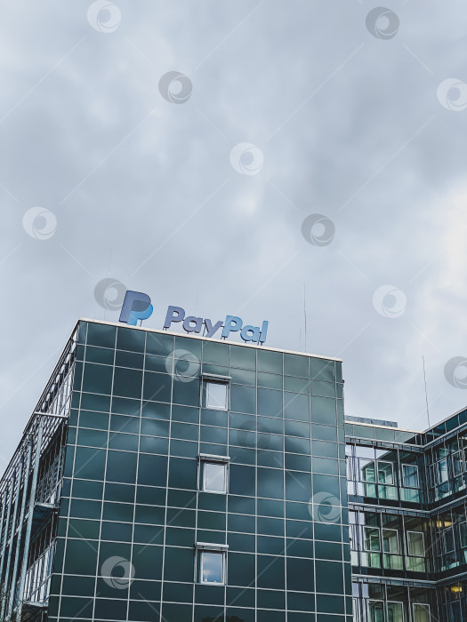 Скачать Создание и логотип онлайн-платежной системы PayPal фотосток Ozero