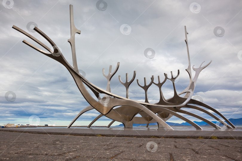 Скачать Памятник Сольфару в Рейкьявике, Исландия фотосток Ozero