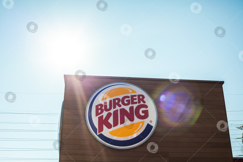 Скачать Логотип ресторана быстрого питания Burger King фотосток Ozero