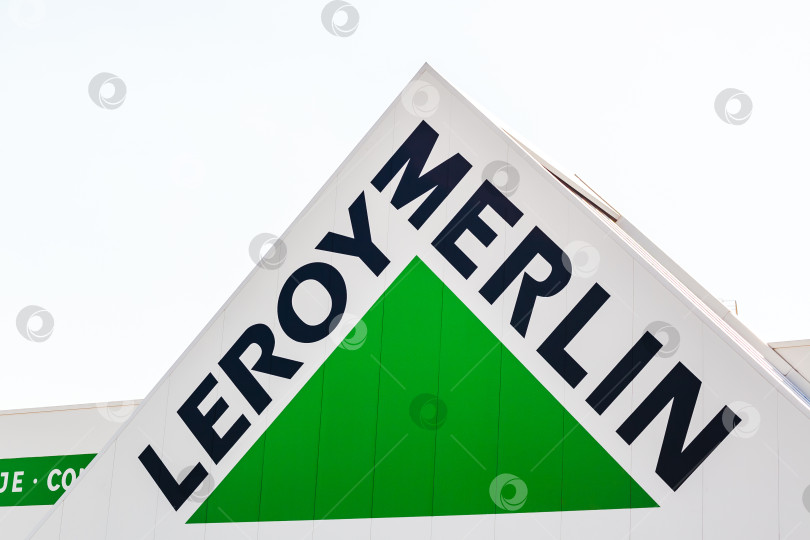 Скачать Логотип бренда сети магазинов Leroy Merlin фотосток Ozero