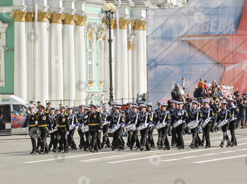 Скачать Дивизион военных барабанщиков Морского кадетского корпуса. фотосток Ozero