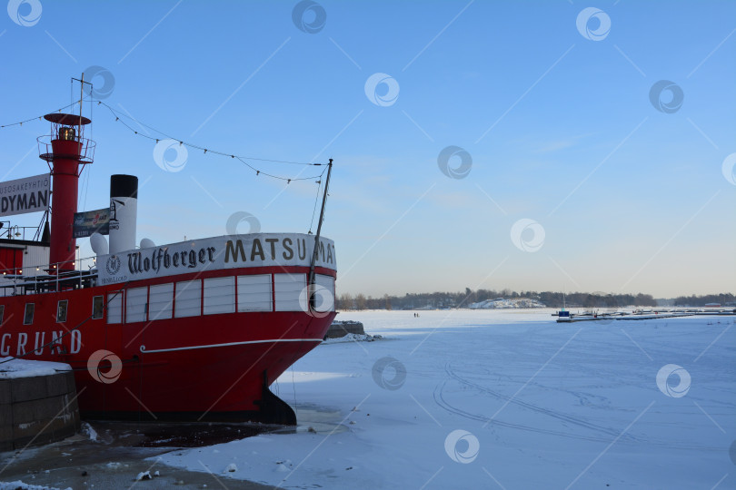 Скачать Финляндия, Хельсинки - 23.02.2018. Корабль Relandersgrund в Хельсинки фотосток Ozero