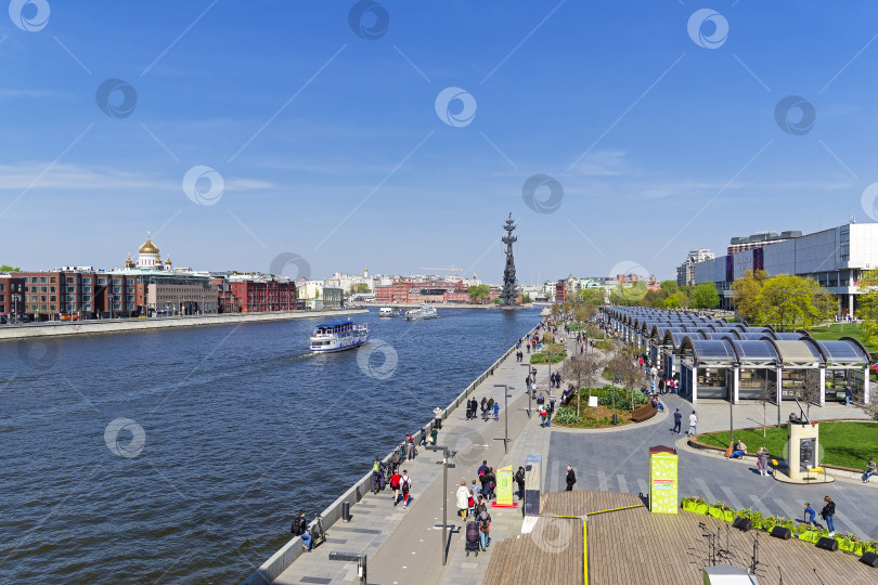 Скачать Вид на Москву-реку фотосток Ozero