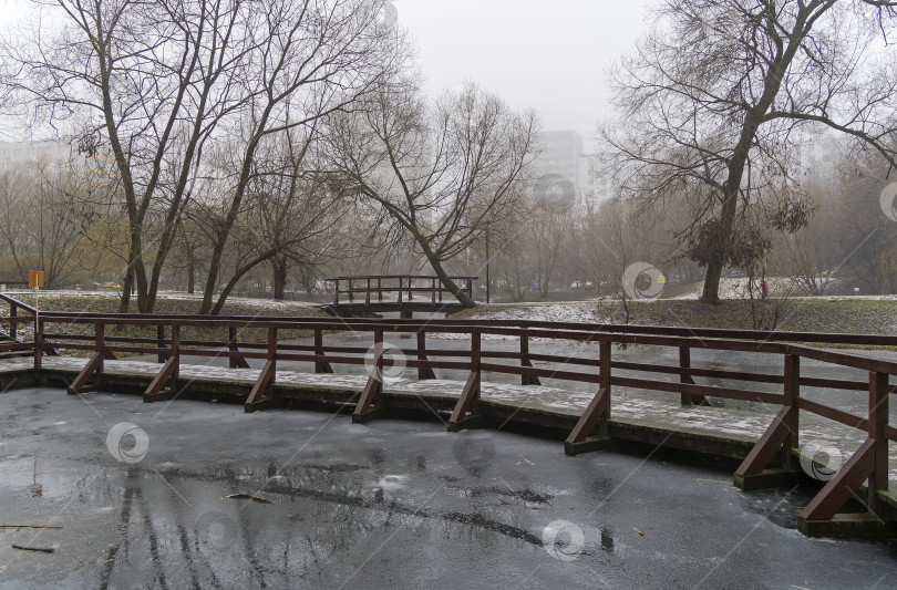 Скачать Хмурая осень. фотосток Ozero