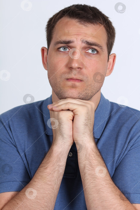 Скачать young attractive man фотосток Ozero