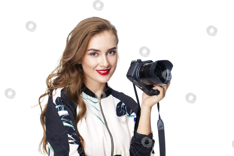 Скачать Портрет молодой красивой брюнетки крупным планом фотосток Ozero