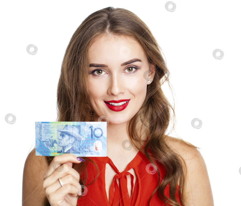 Скачать Портрет молодой красивой брюнетки крупным планом фотосток Ozero
