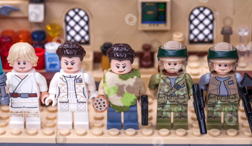 Скачать РОССИЯ, САМАРА, 15 февраля 2020 года - Минифигурки Lego Star Wars rebel фотосток Ozero