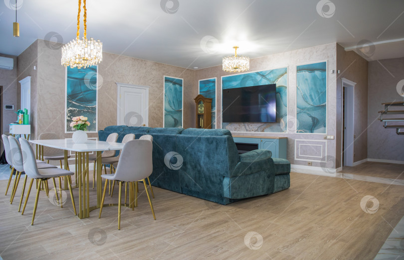 Скачать Домашний дизайн интерьера кухни-столовой фотосток Ozero