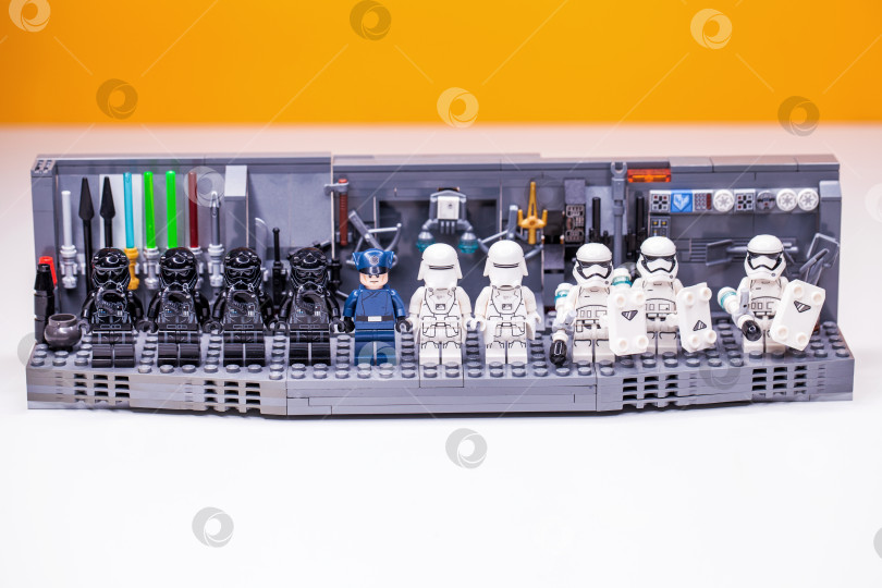 Скачать РОССИЯ, САМАРА, 7 февраля 2022 года - Минифигурки Lego Star Wars фотосток Ozero