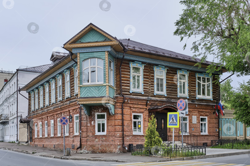 Скачать Дом Ахмет-бая, начало XX века, Казань, Россия. Типичный городской купеческий особняк. фотосток Ozero