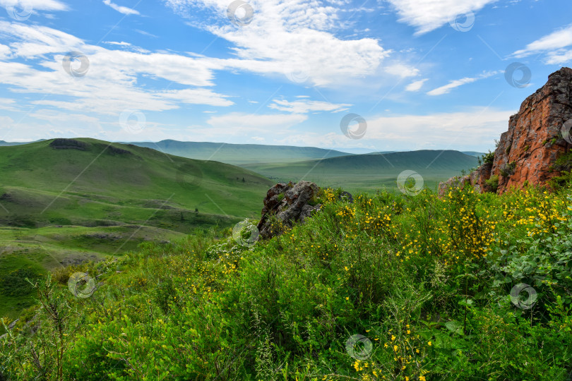 Скачать Окрестности палеовулкана фотосток Ozero