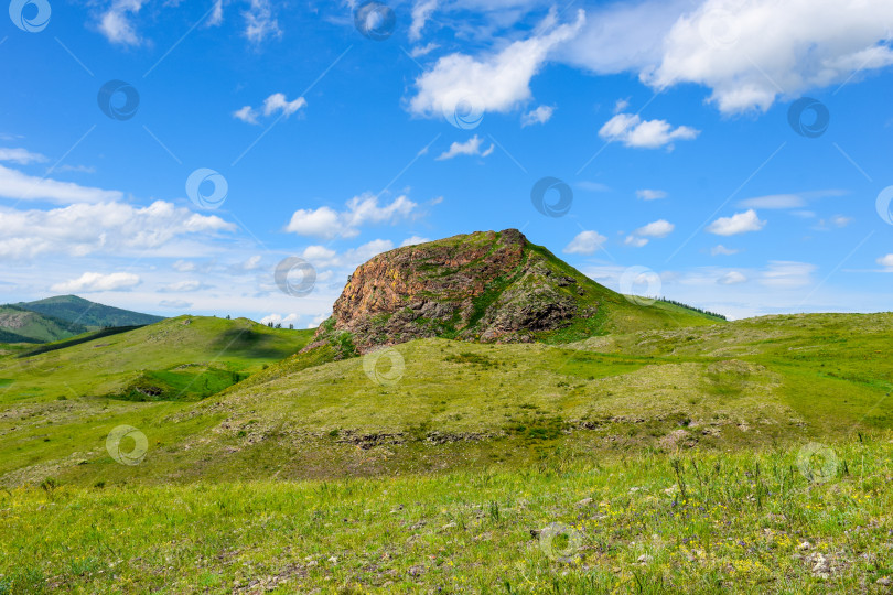 Скачать Окрестности палеовулкана фотосток Ozero