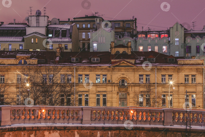 Скачать Москва не спит фотосток Ozero