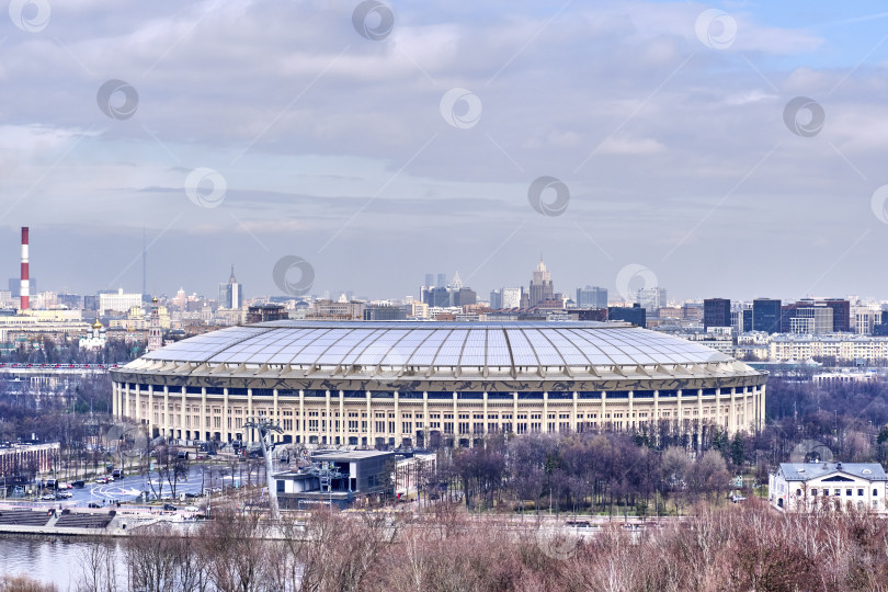 Скачать Стадион "Лужники" и станция канатной дороги, Москва, Россия фотосток Ozero