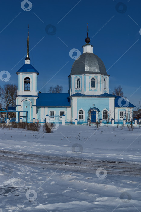 Скачать Храм в честь Казанской иконы Божией Матери в селе Юрасово. фотосток Ozero